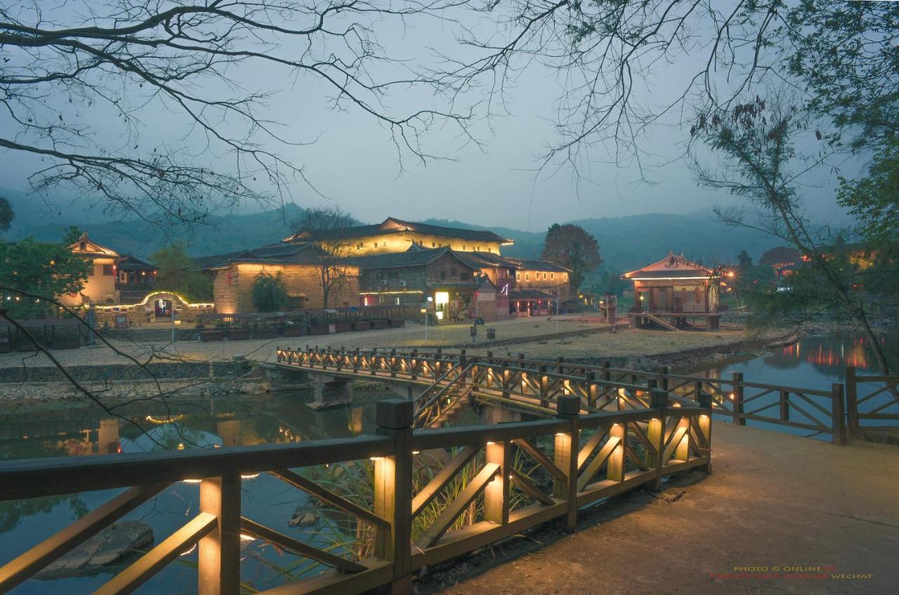 Nanjing Tulou Yunshuiyao Sheying Homestay Bagian luar foto